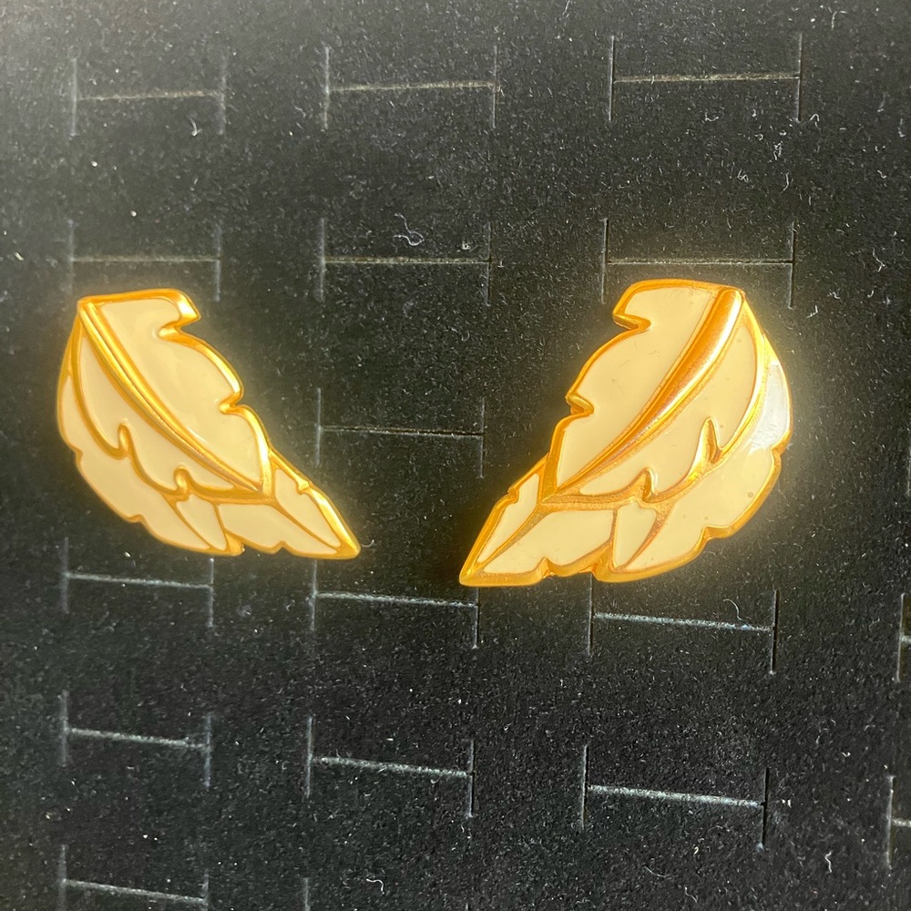 Beribi Gold and Cream Enamel  Leaf Clip On Earrings